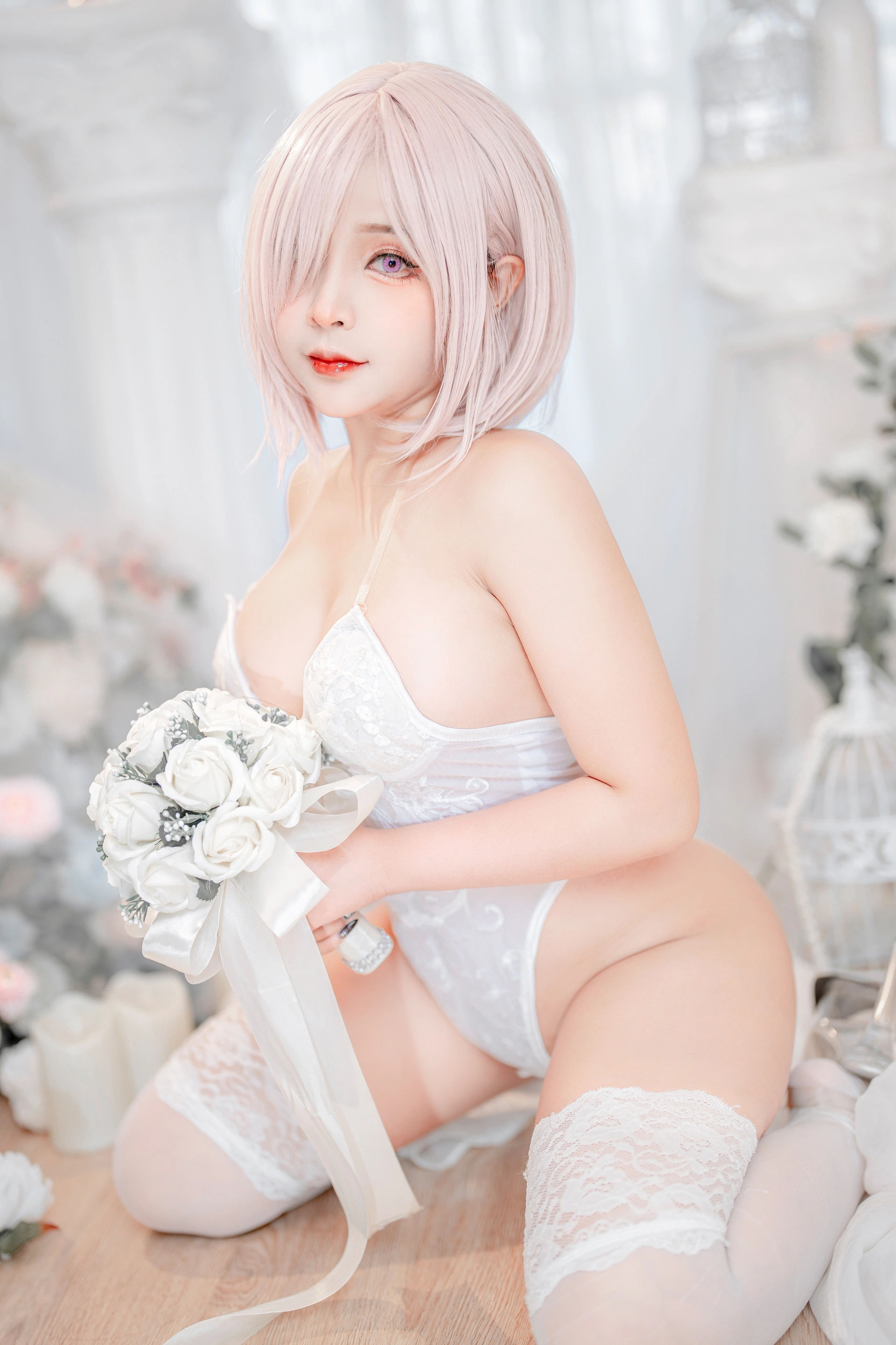 Sayo Momo – NO.020 Mashu white lingerie body oil 3